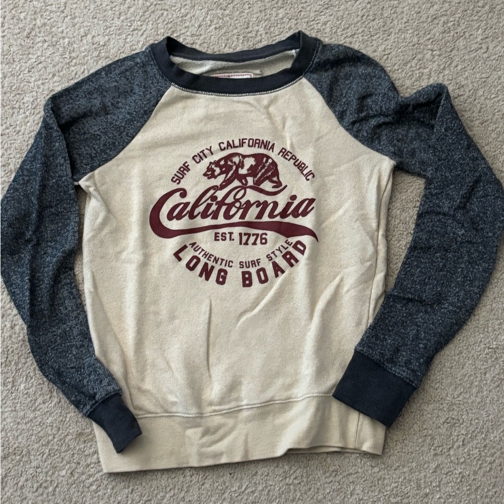 Reflex Cream and Blue Sweatshirt